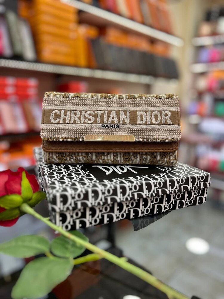 Dior cüzdan