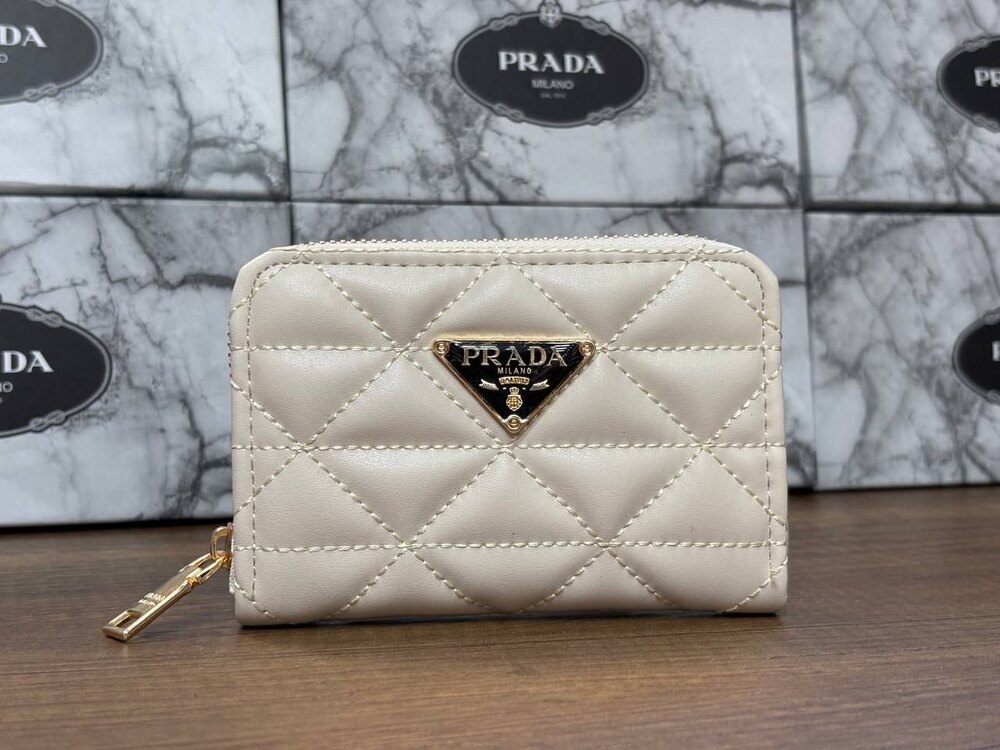 Prada cüzdan 