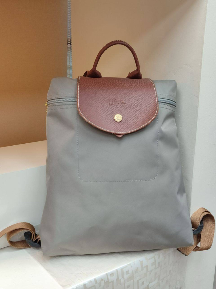 Longchamp