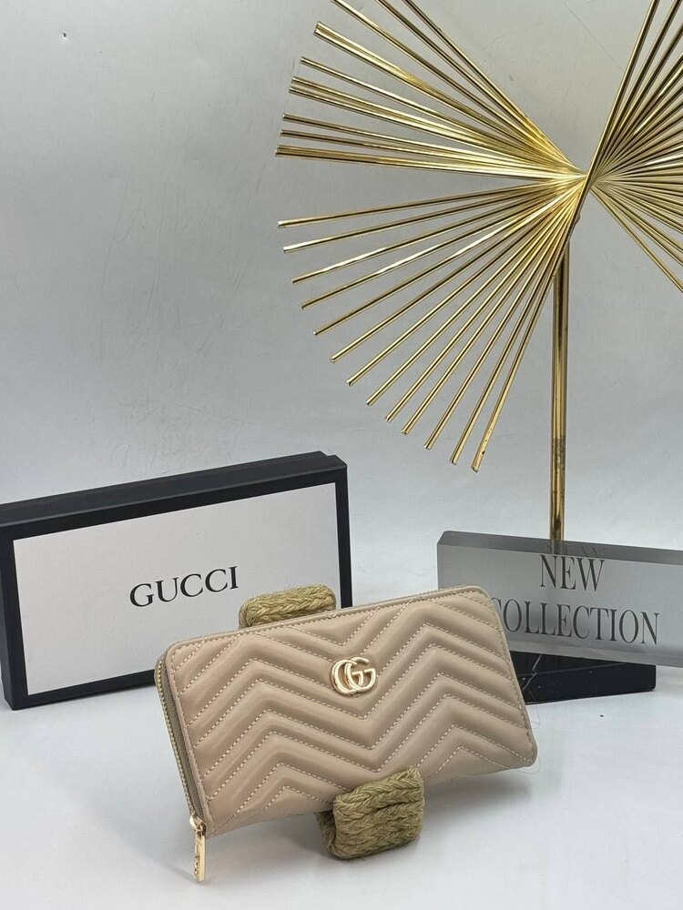 Gucci cüzdan