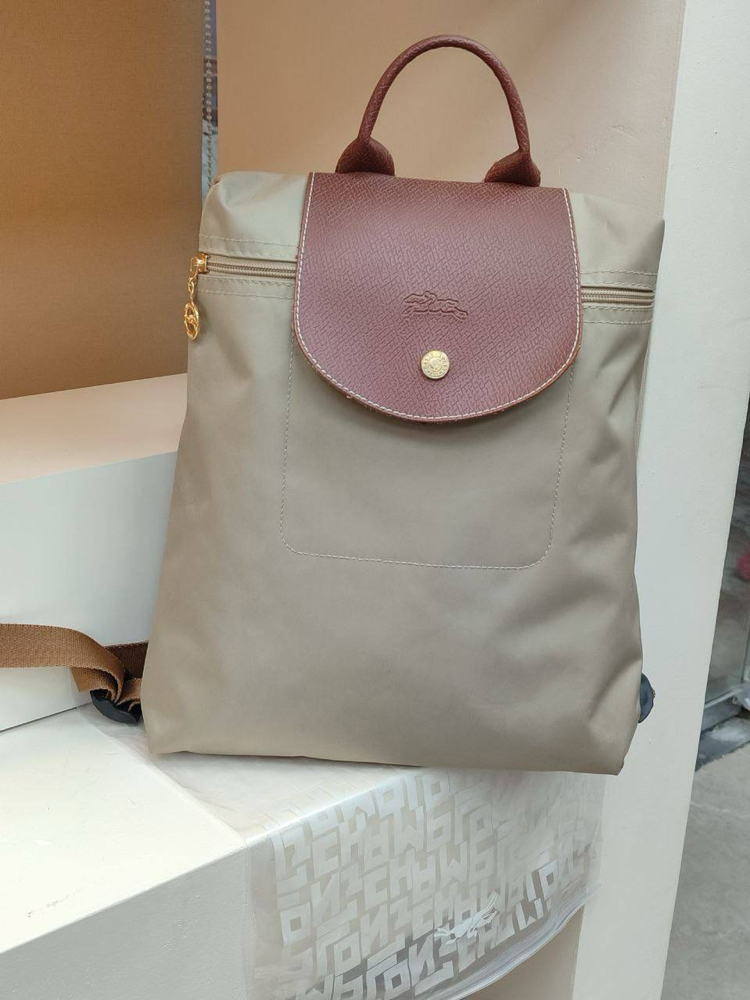 Longchamp