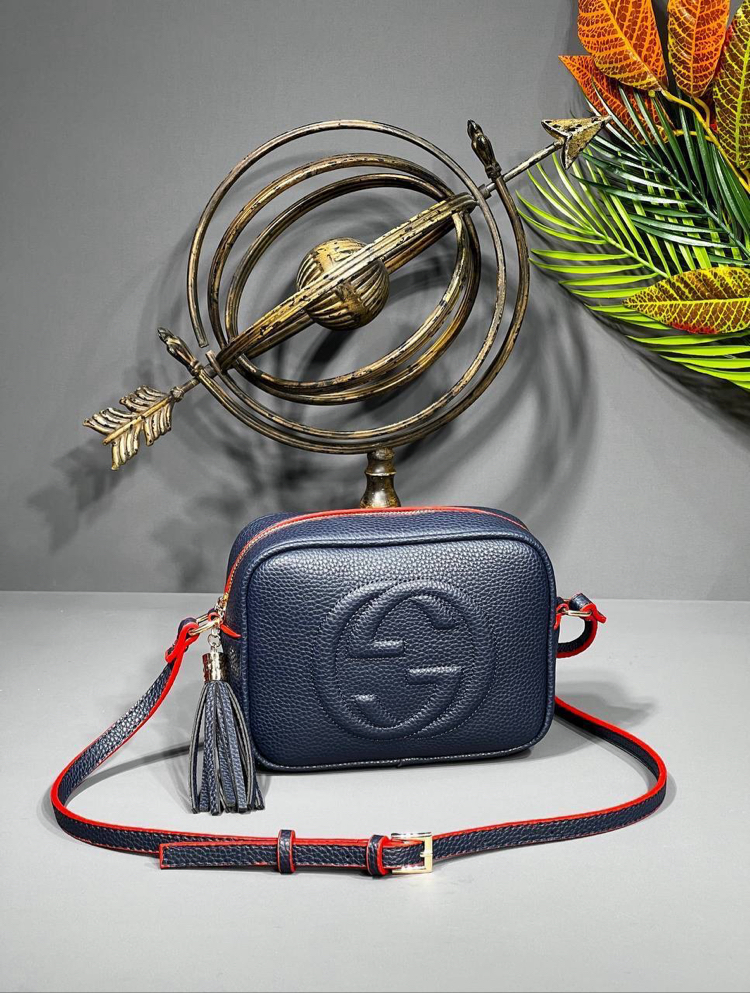 Gucci interlocking