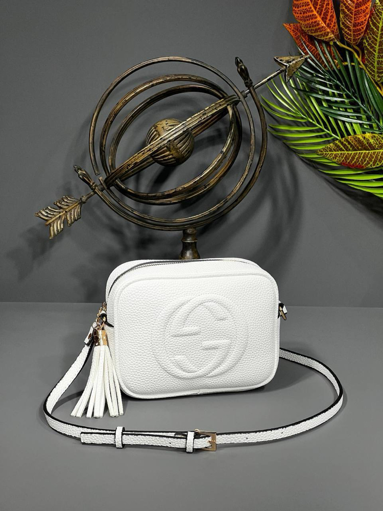 Gucci interlocking