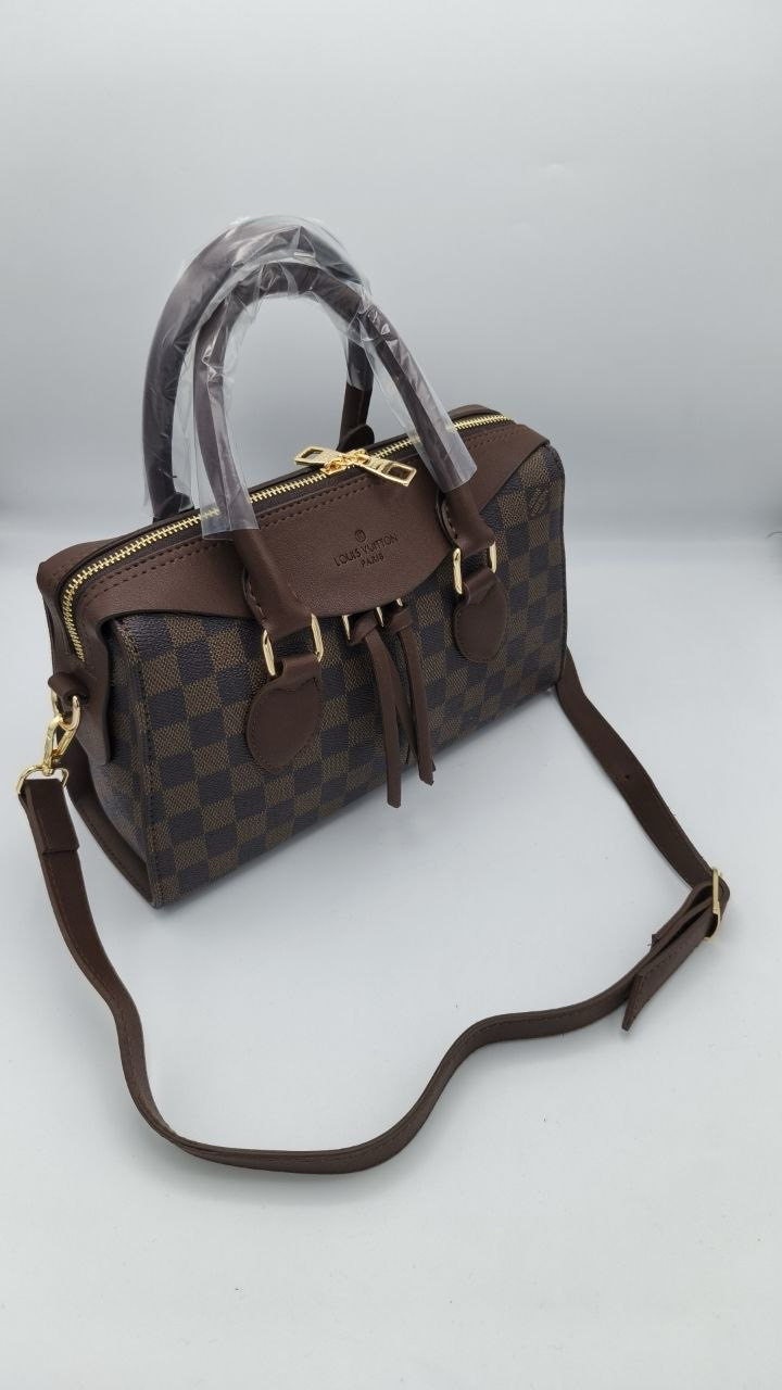 LV