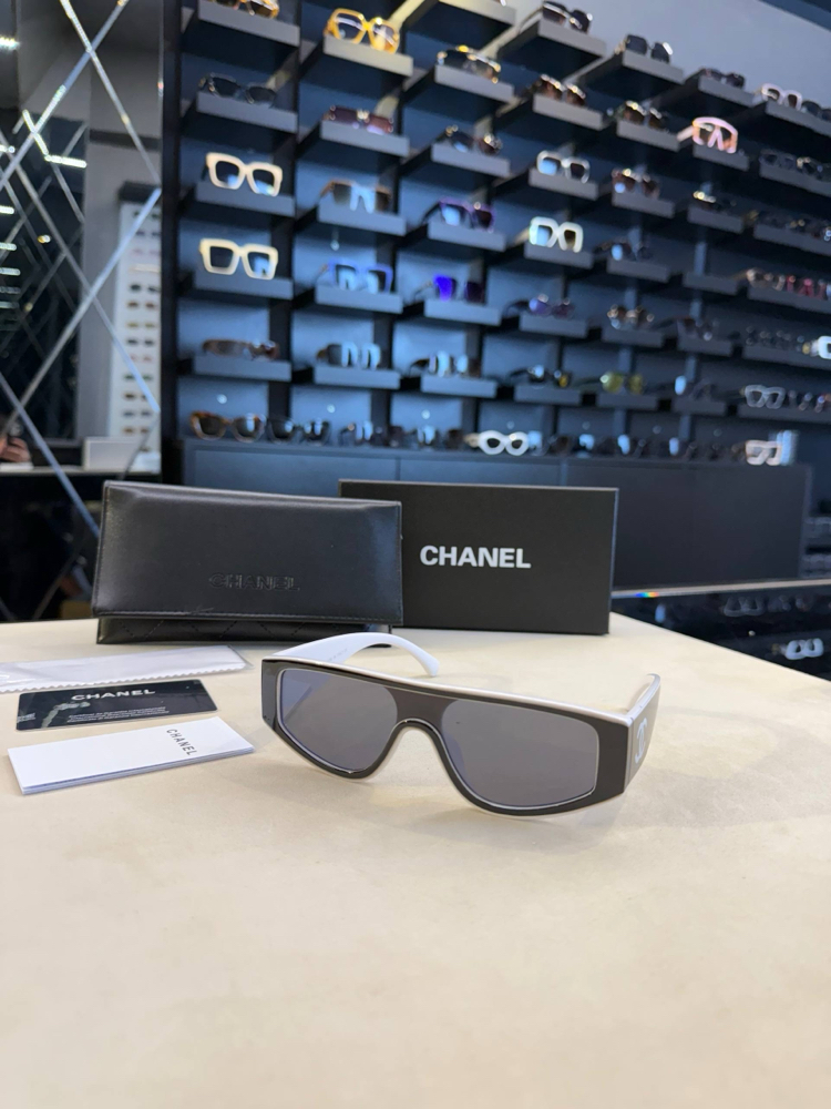 Chanel gözlük