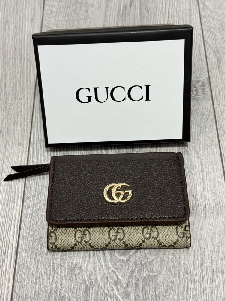 Gucci cüzdan