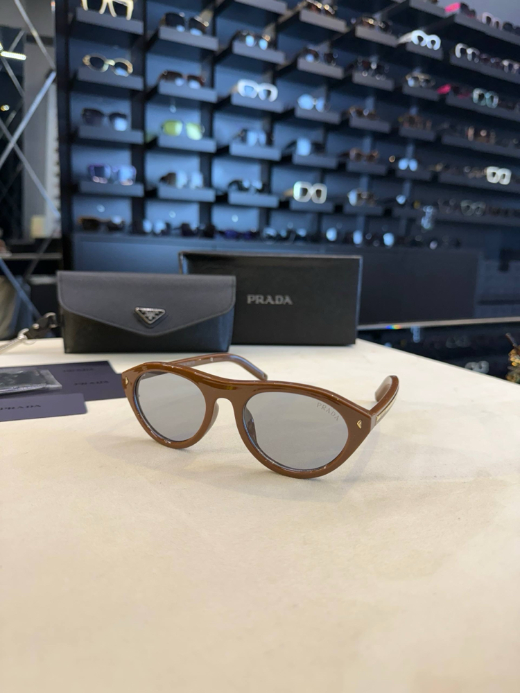 Prada gözlük