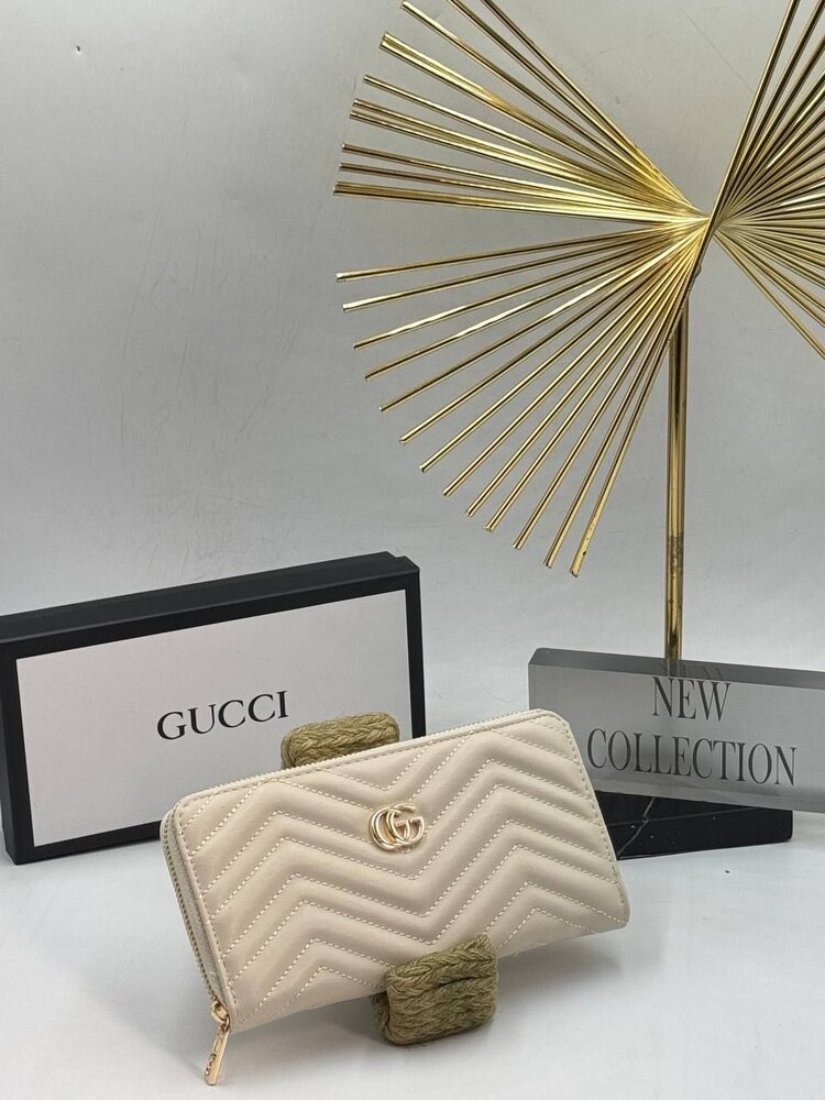 Gucci cüzdan