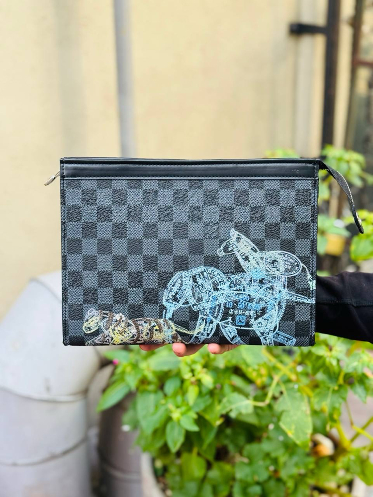 Lv clutch