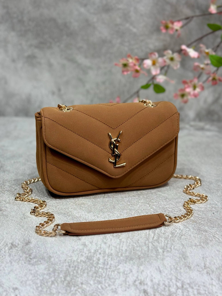 YsL süet