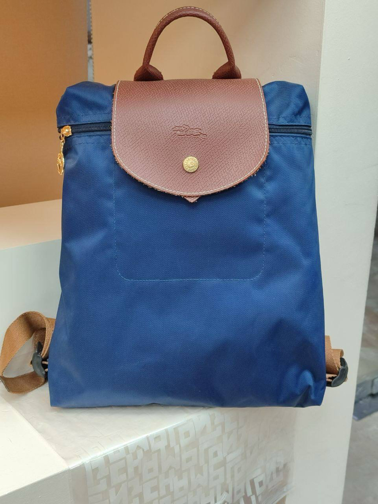 Longchamp