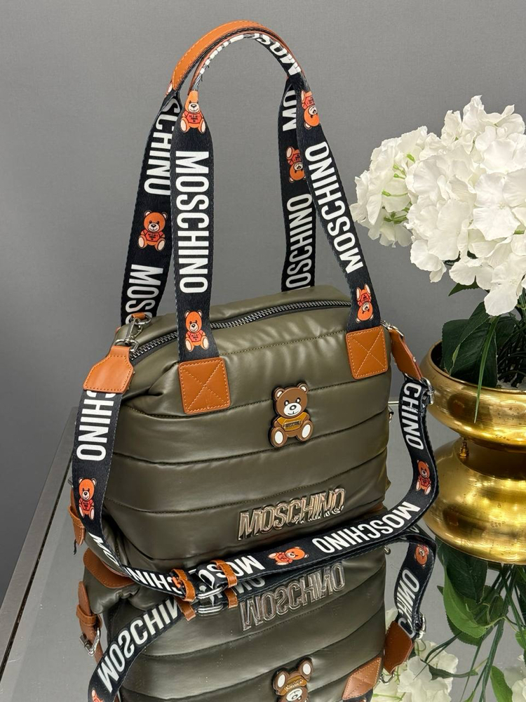 MOSCHINO