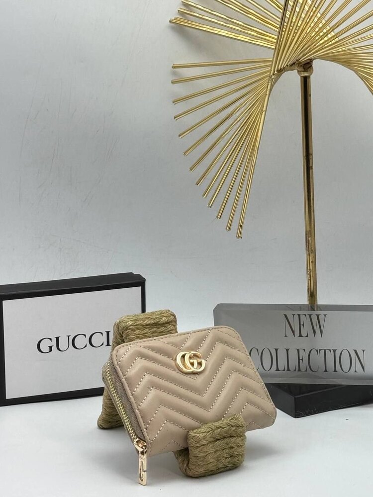 Gucci cüzdan