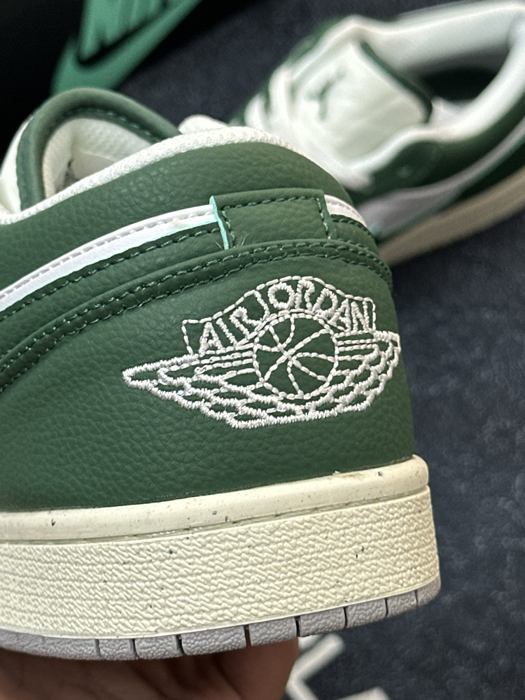 Nike Air Jordan 1 Low SE “Oxidized Green Sail”