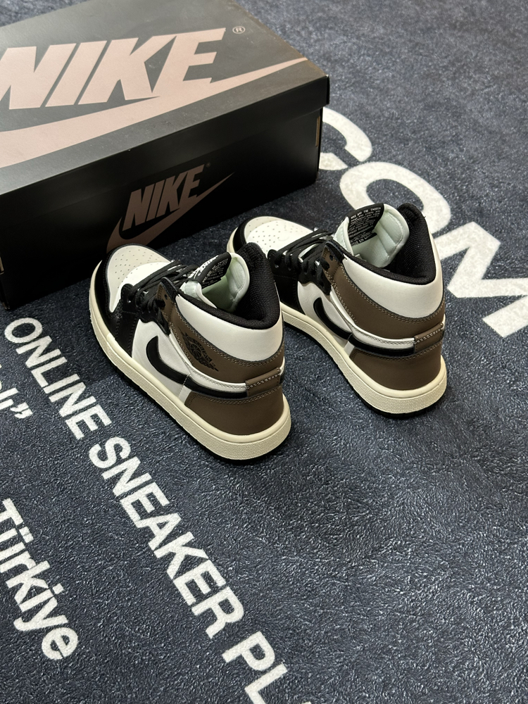 Nike Air Jordan 1 High OG “Mocha”