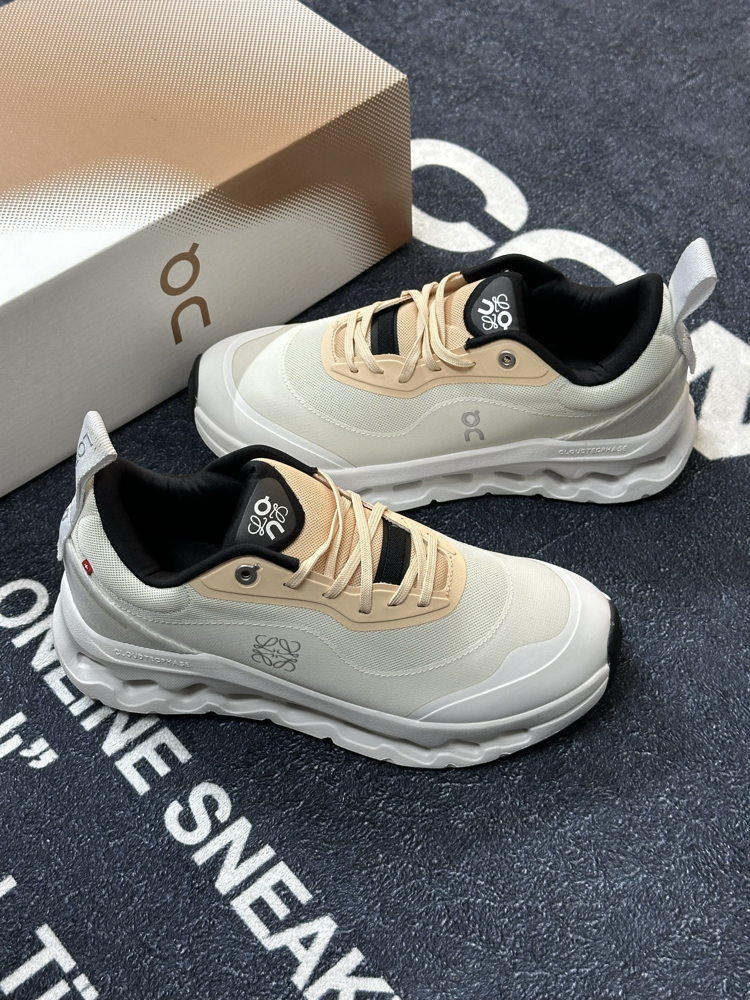 On Running X Loewe “Cream White”