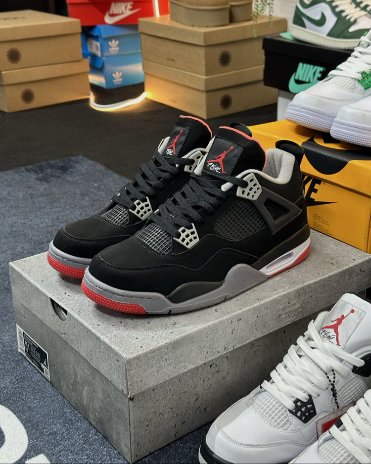 Nike Air Jordan 4 Retro “Bred 2019“