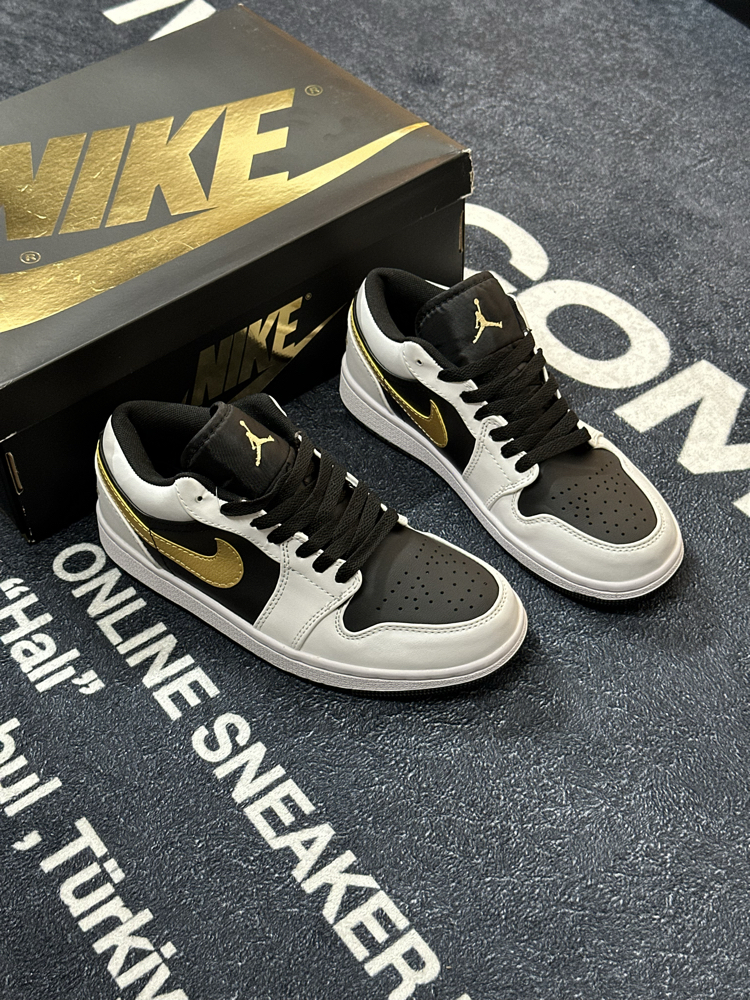 Nike Air Jordan 1 Low SE “Black Gold”