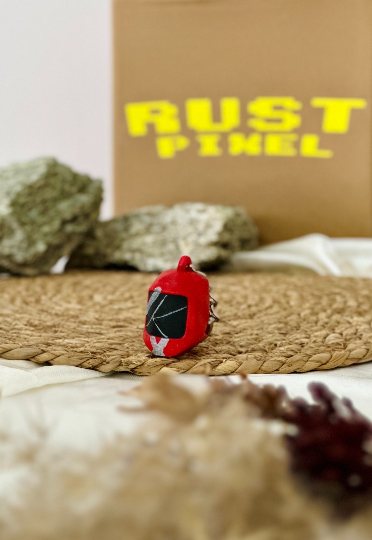 Rust Hazmat Anahtarlık