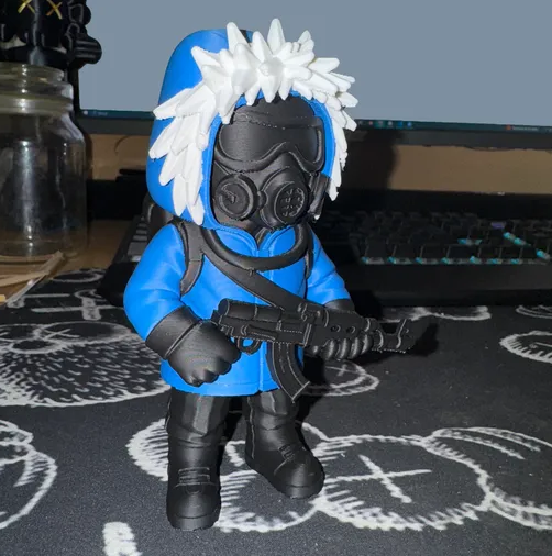 Rust Artic Suit Figür