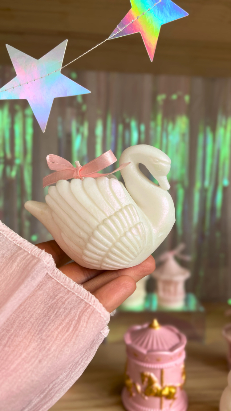 Kuğu mum