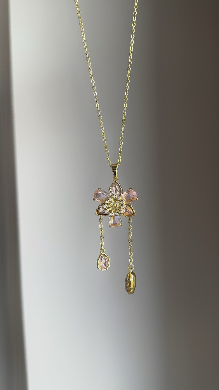 Flora Pink