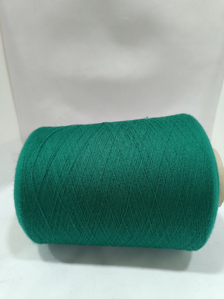 İtalya Üretimi %87 Merino %13 Polyamid İçerikli El Örgü İpi 300gr
