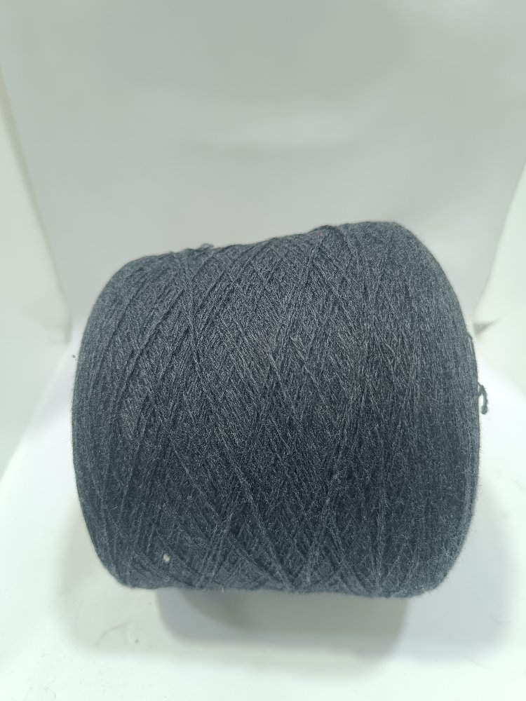 İtalya Üretimi %50 Merino-%45 Polyamid-%5 Kaşmir İçerikli El Örgü İpi 300gr