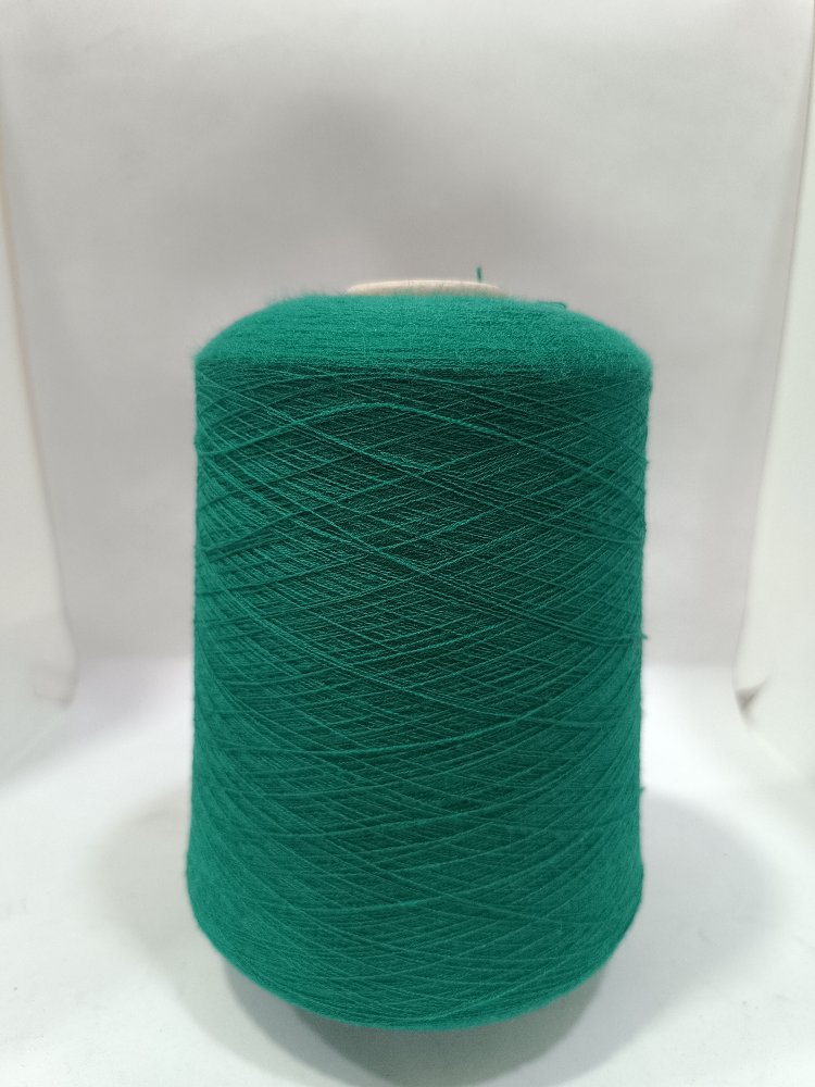 İtalya Üretimi %87 Merino %13 Polyamid İçerikli El Örgü İpi 300gr