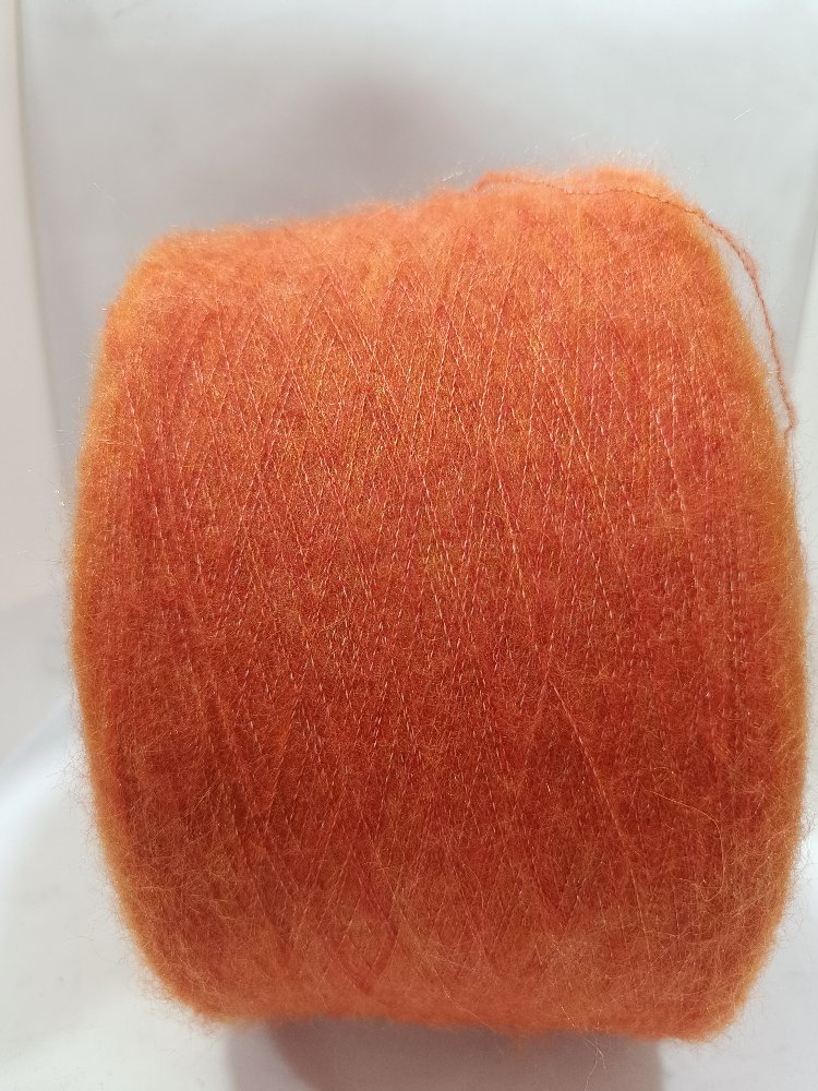 %12 Kid moher %15 Merino %12 Viskon %45 Polyamid %14 Polyester %2 Elastan İçerikli 300gr