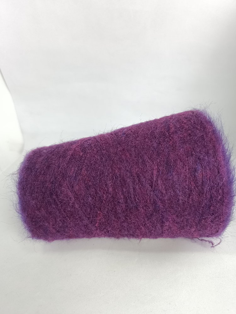 Lineapıu Visone serisi %38Moher,%38Merino%19Polyamid, %5Elastan İçerikli İthal Moher İp 200gr