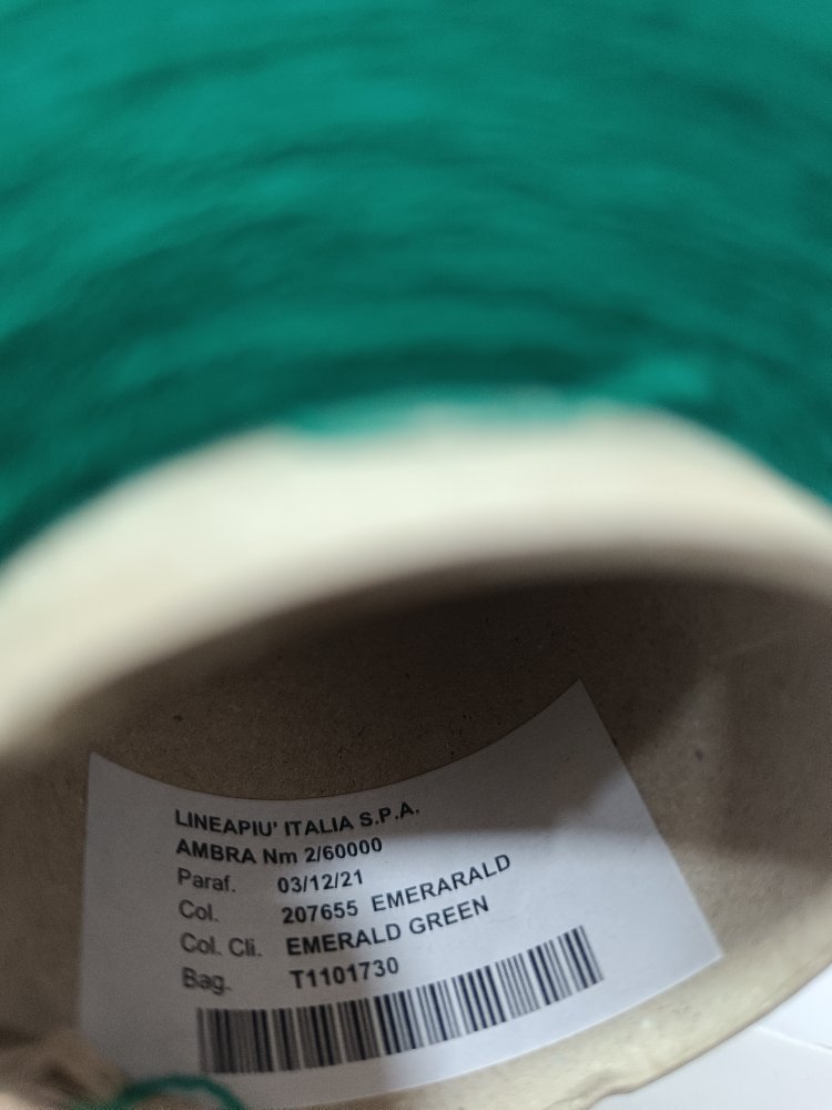 İtalya Üretimi %87 Merino %13 Polyamid İçerikli El Örgü İpi 300gr