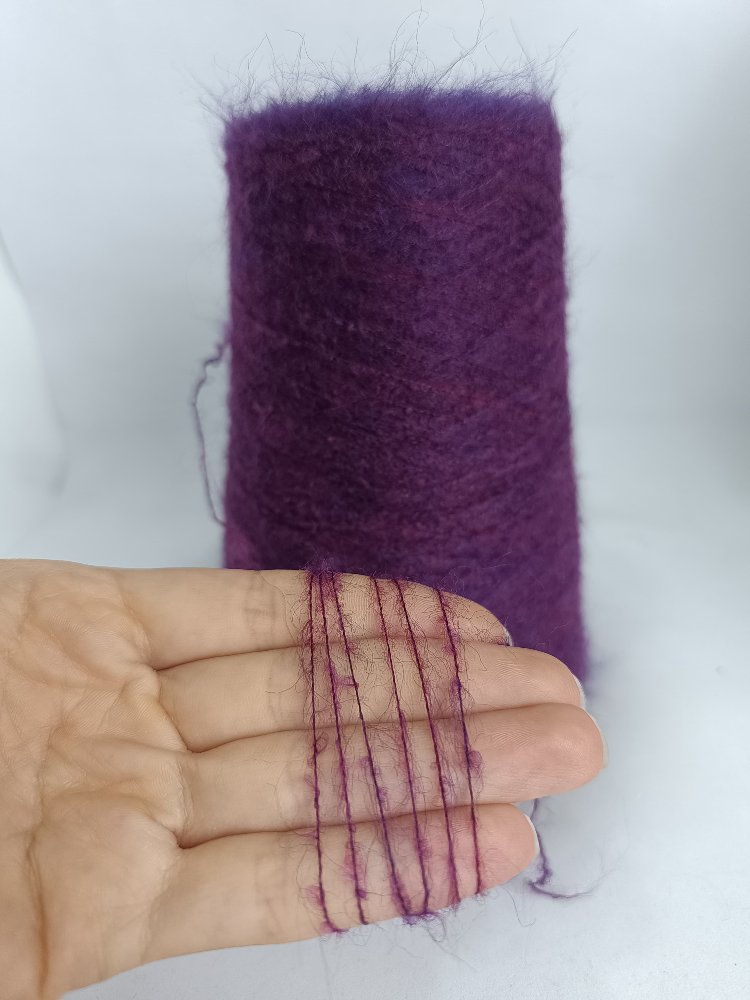 Lineapıu Visone serisi %38Moher,%38Merino%19Polyamid, %5Elastan İçerikli İthal Moher İp 200gr