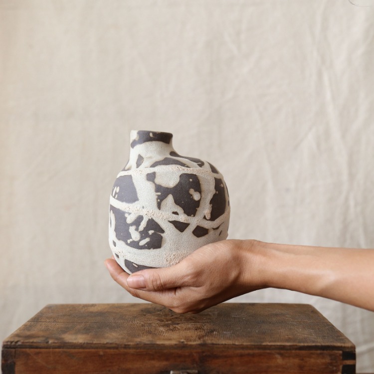 El Yapımı Stoneware Seramik Vazo