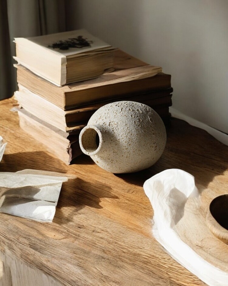 El Yapımı Stoneware Seramik Vazo