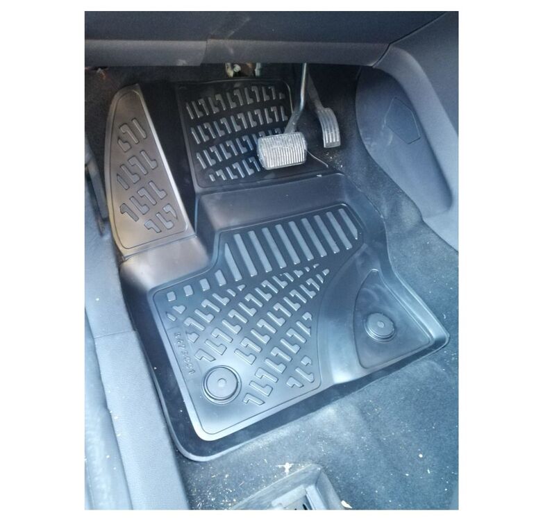 Ford Escape 2013-2019 3D Havuzlu Paspas