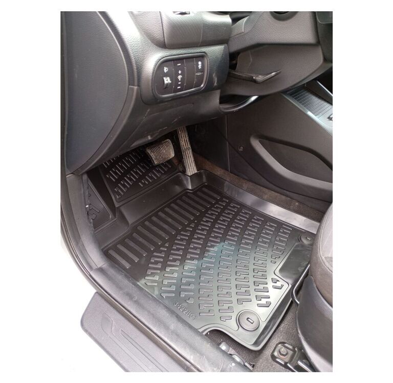 Kia Cerato 2012-2018 3D Havuzlu Paspas