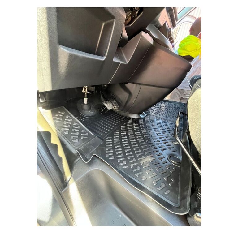 Renault Trafic 2014 Sonrası 3D Panelvan Havuzlu Paspas