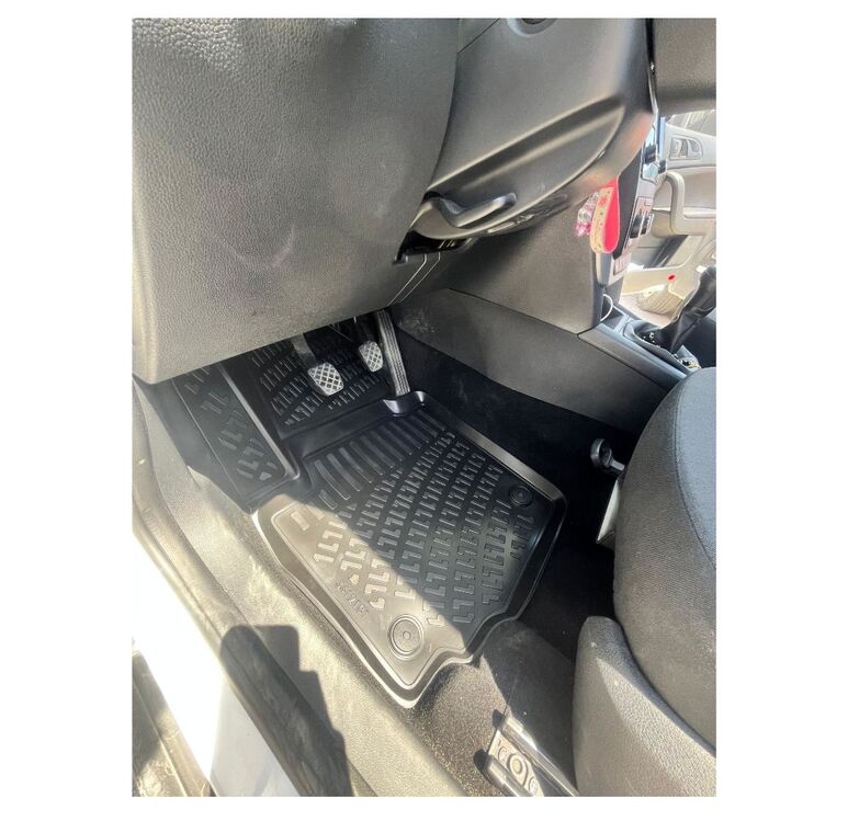 Skoda Yeti 2009-2018 3D Havuzlu Paspas