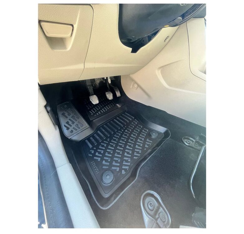 Ford Focus 2014-2018 3D Havuzlu Paspas
