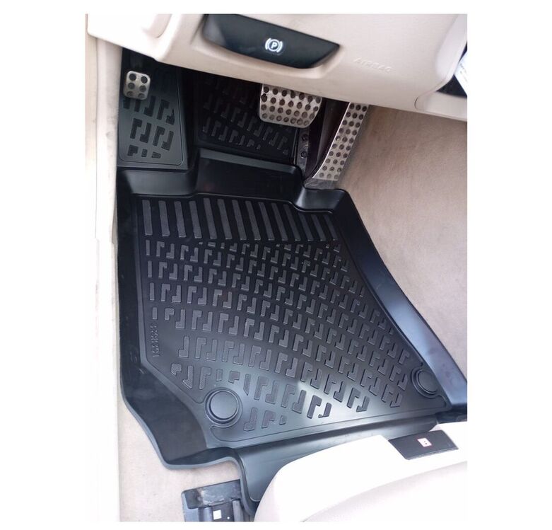 Mercedes-Benz E Serisi 2010-2016 W212 3D Havuzlu Paspas