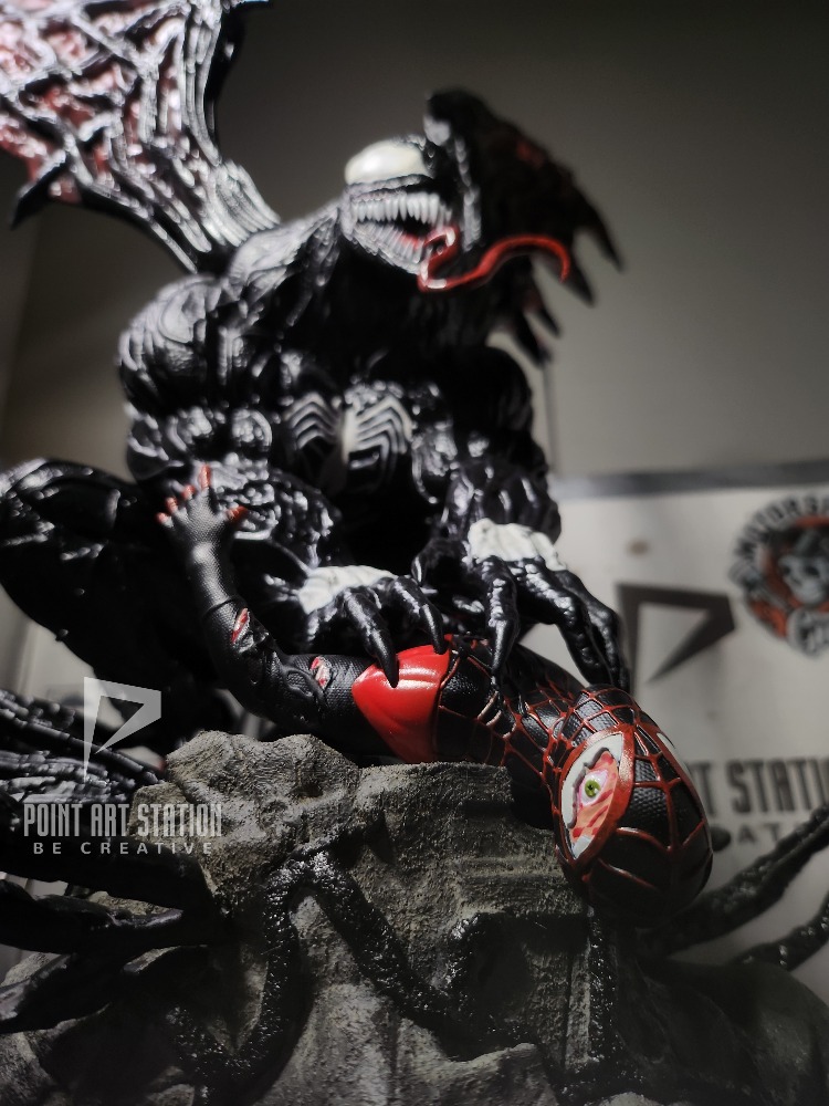 Venom vs Spıderman