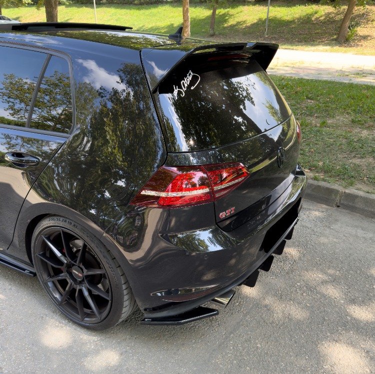VW Golf 7 GTI Arka Yan Lip Seti 2 Parça (2013-2016)