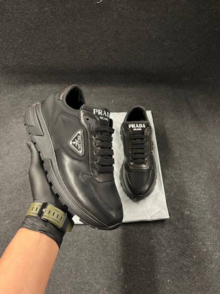Prada Ayakkabı