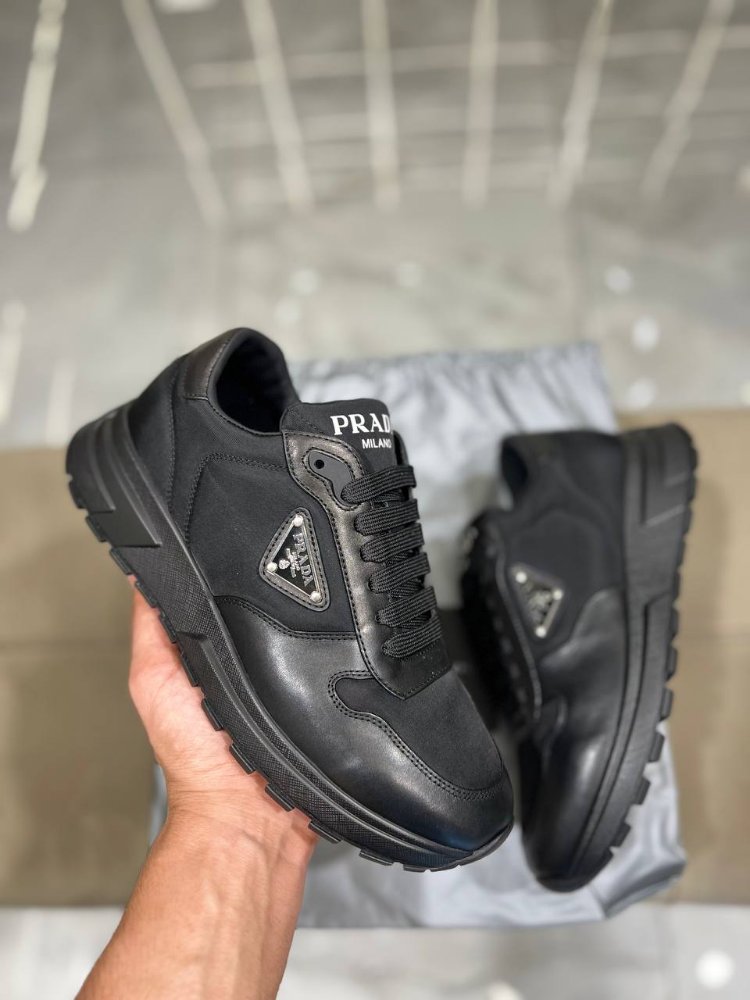 Prada Ayakkabı