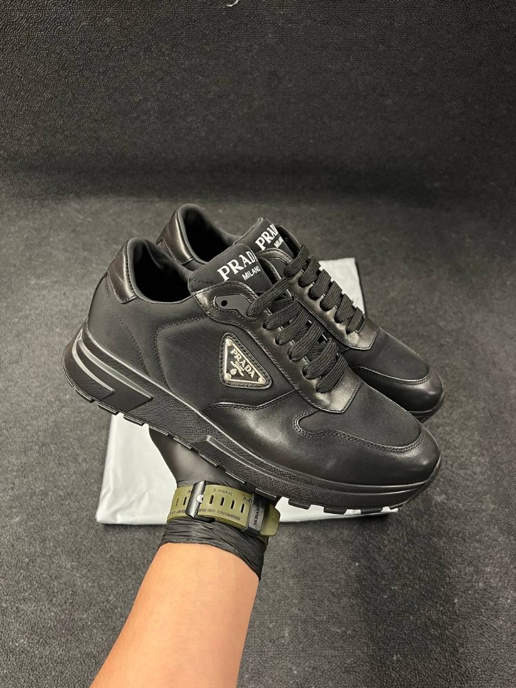 Prada Ayakkabı