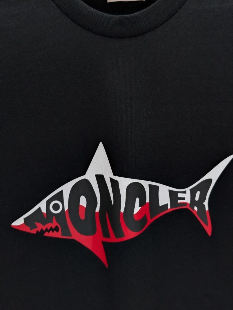 Moncler Tshirt