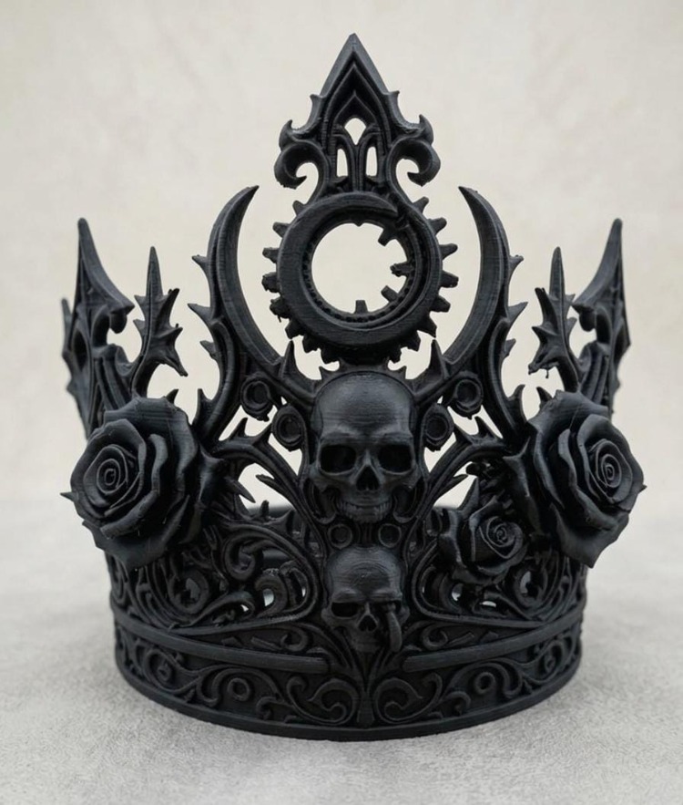 Kurukafalı Gotik Taç – Dark & Karizmatik Kostüm Aksesuarı
