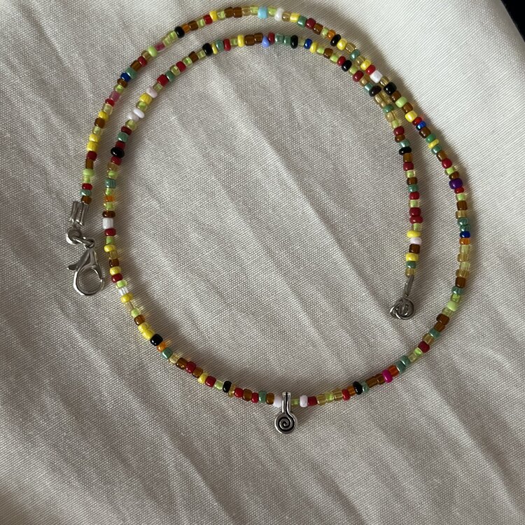 ‘döngü’ kolye