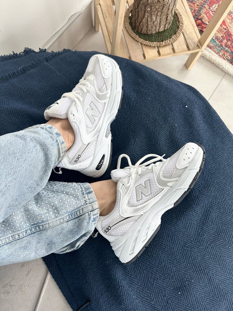 New Balance 530 Silver